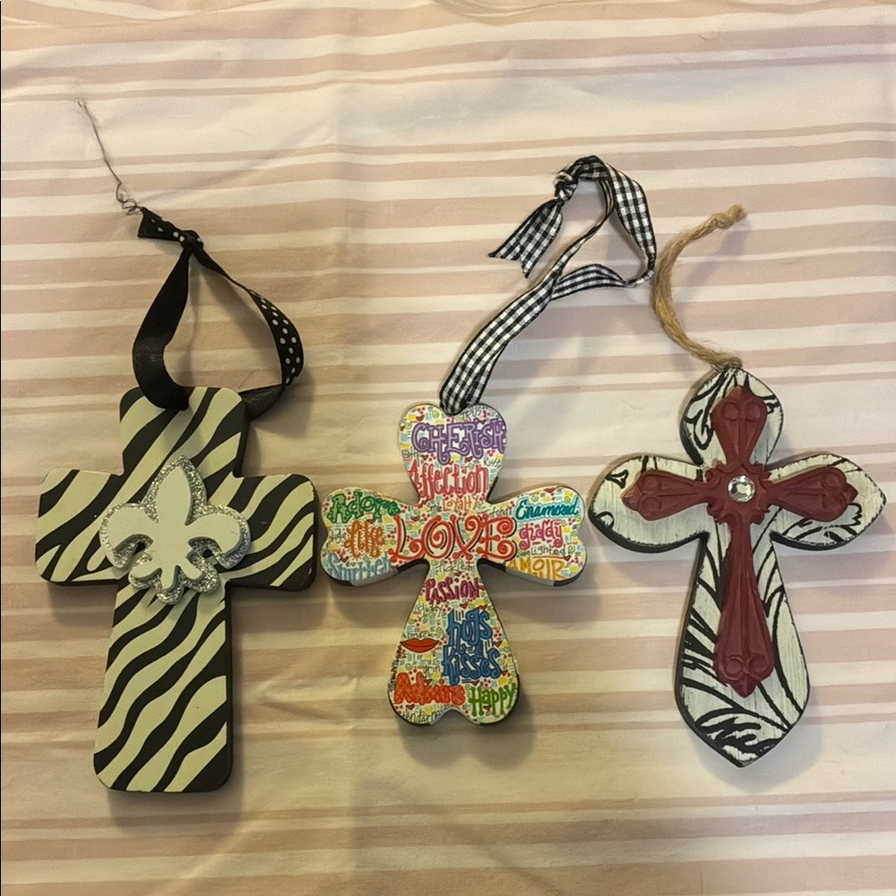 Set of 3- Decorative Hanging Cross Set - Black, White, Multicolor